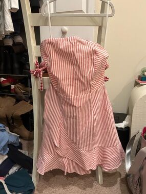 Superdown Striped Strapless Dress